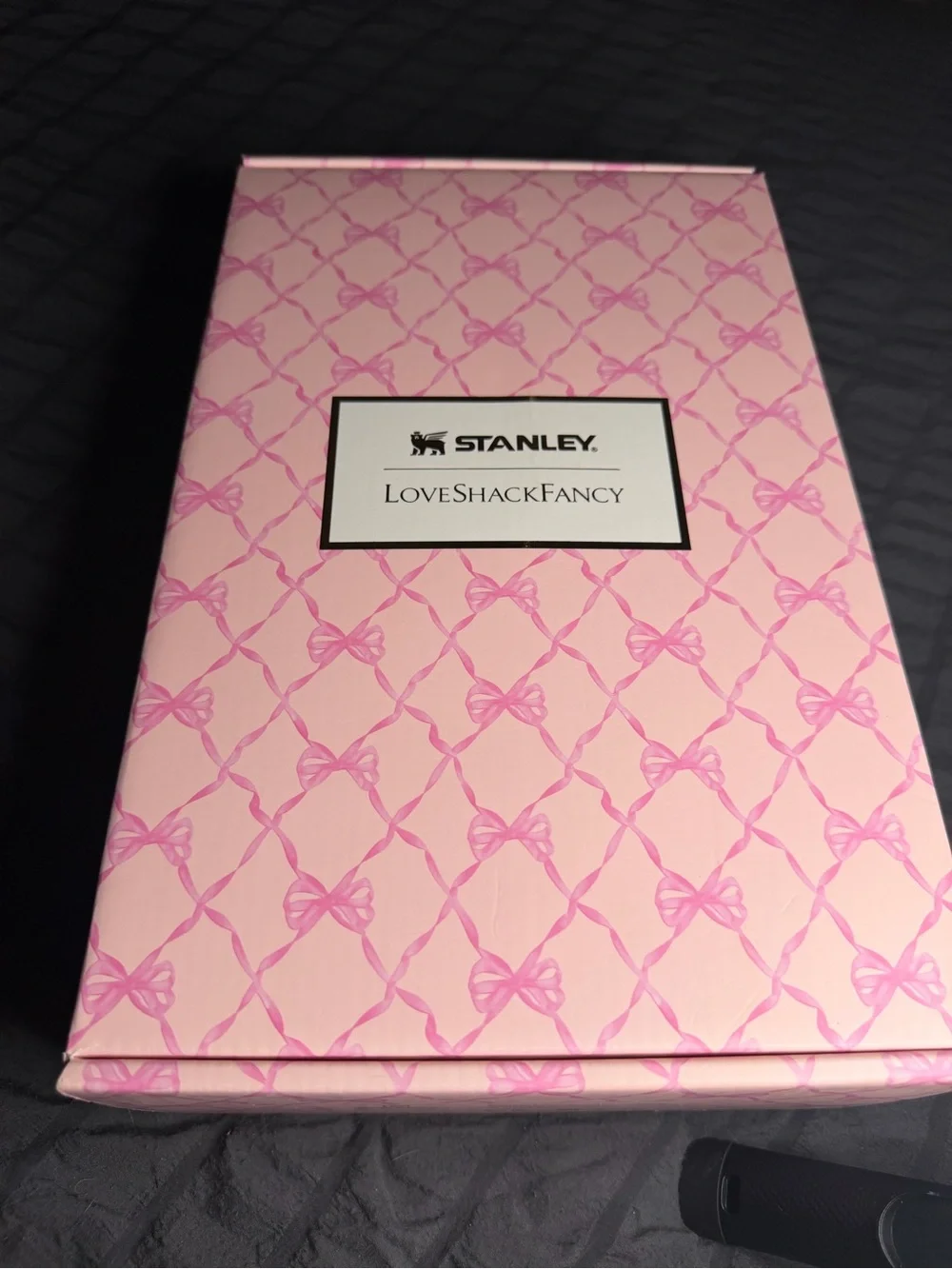 Stanley x LoveShackFancy Quencher H2.0 40 oz Pink Ribbon Bow Tumbler NEW Box